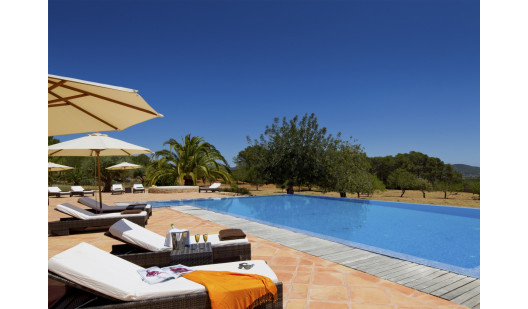 plush74 rustic island villa 2(1)