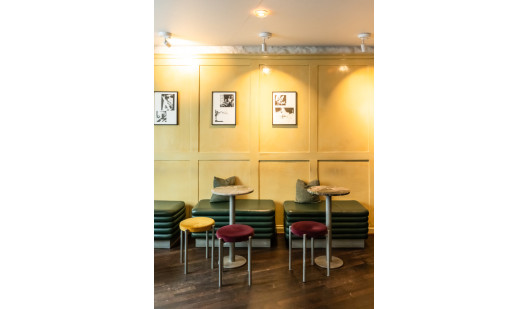 plush74 secret garden and bistro 4