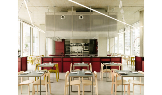 plush74 sleek urban restaurant berlin 1(1)