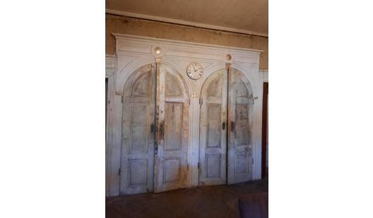 plush74 the glass country club house 14