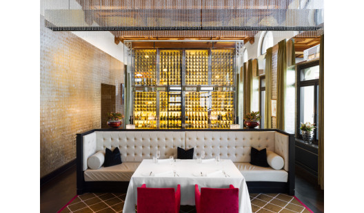 plush74 the luxery restaurant 2(1)