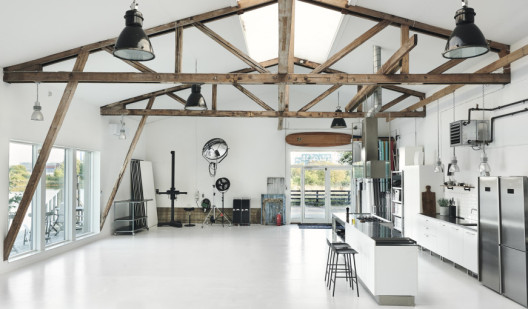 plush74 the peninsula studio 1(1)