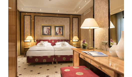 plush74 timeless and classic hotel berlin 8