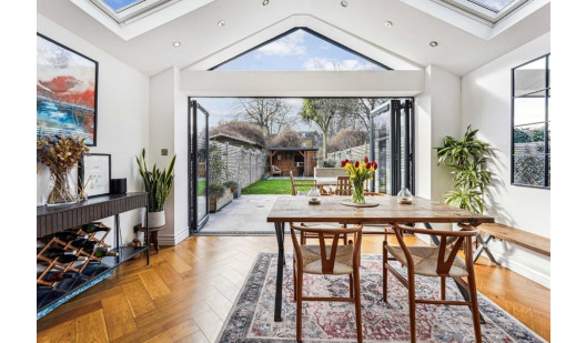 plush74 toothing townhouse 3