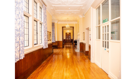 st edwards school middengang32