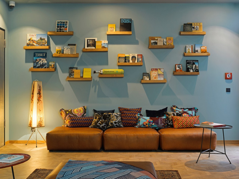 25h trip stephanlemke events library medium