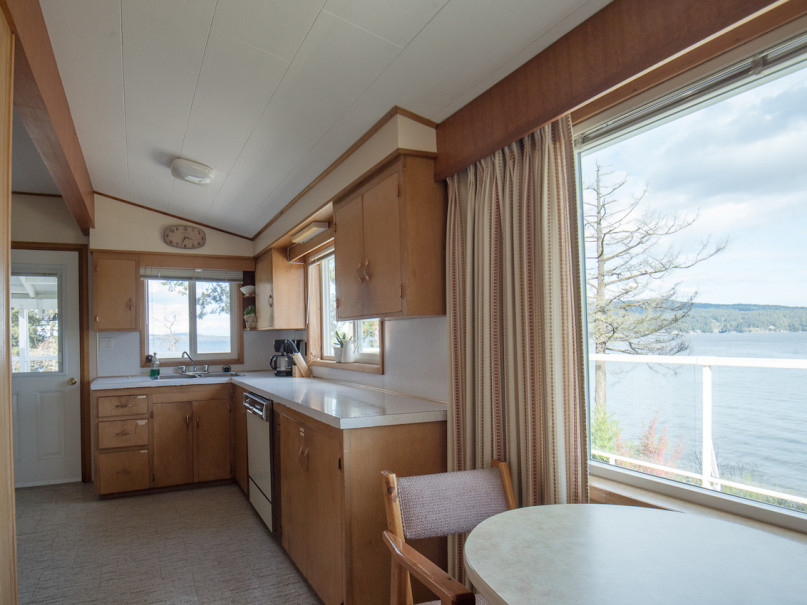 4857plush74 location film photo event vancouver island canada ocean cabin 8