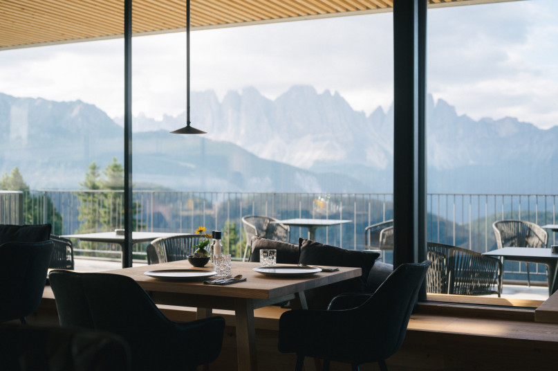 anders suites by tobias kaser photography 15