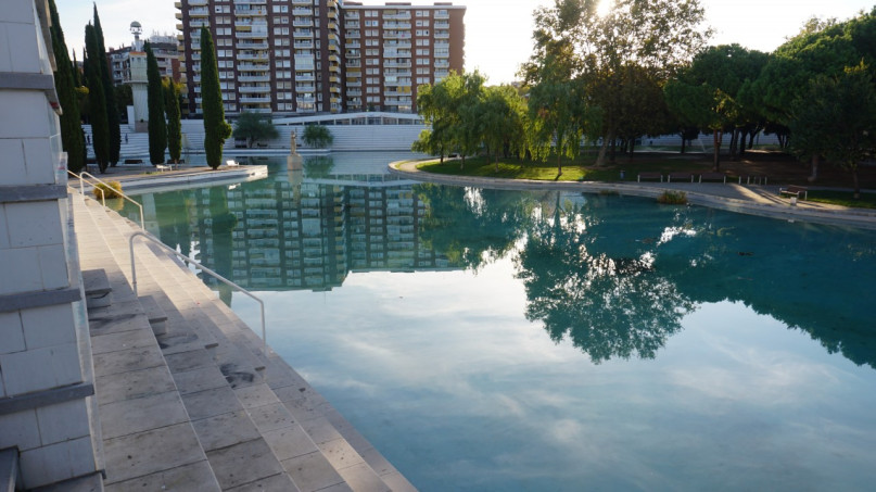 barcelonalocationplush745jpeg10