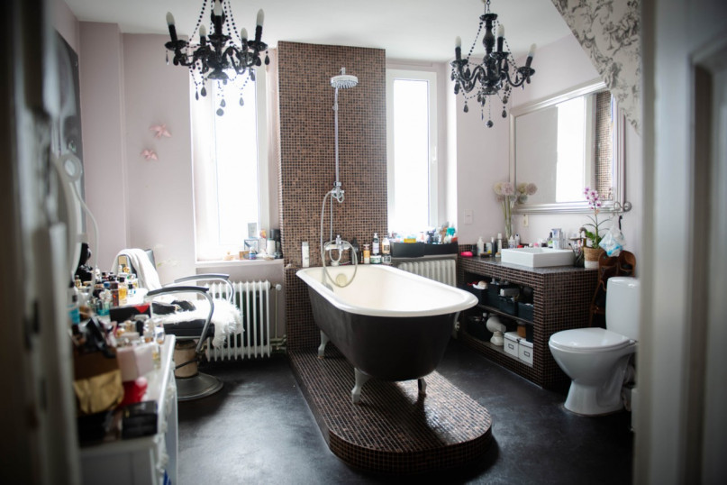 berlinlocationplush745jpeg8