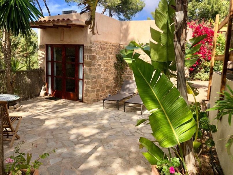 can talaias productions locaitons plush7429