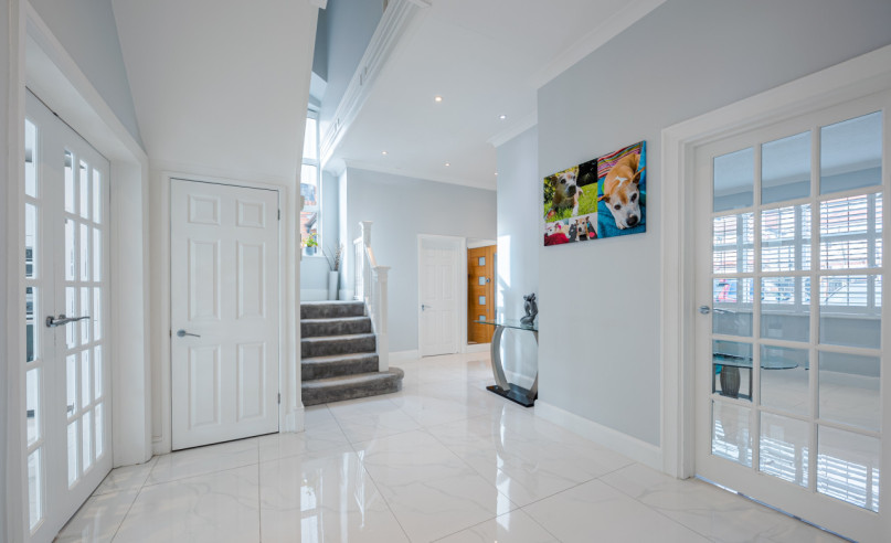 chandos house entrance hall
