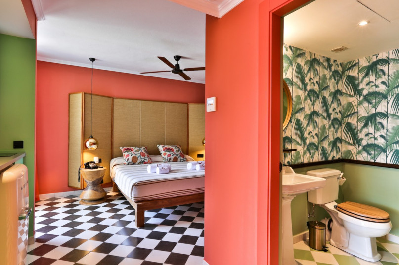 cubanitohotelibizaplush74location 54 7