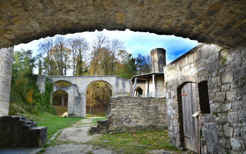 event location brutalism adventure berlin film photo shooting 5