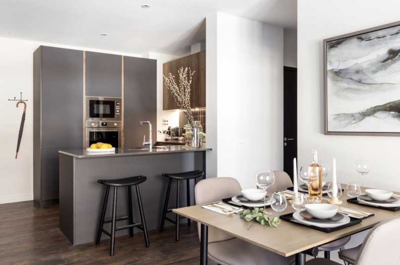 greenfordquay silverstein plush74 locations uk30