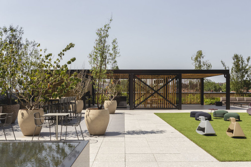 greenfordquay silverstein plush74 locations uk37