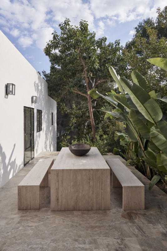 lovely locations ibiza furnet47