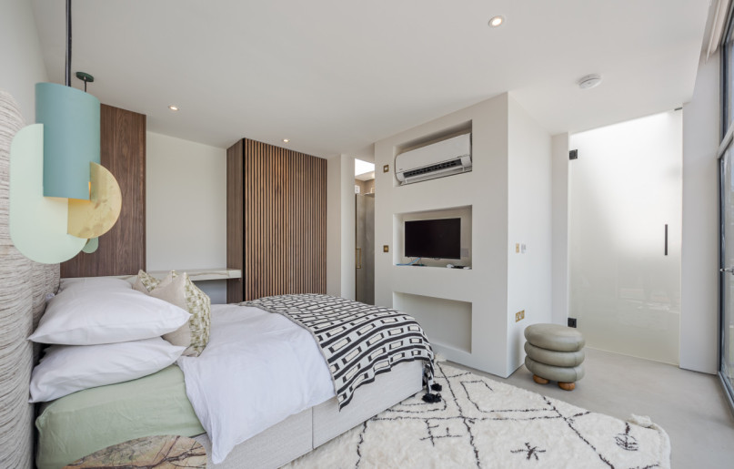 lux pool house new ph 2022 139