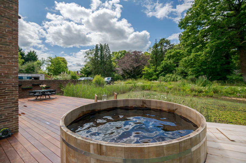 lux pool house new ph 2022 70