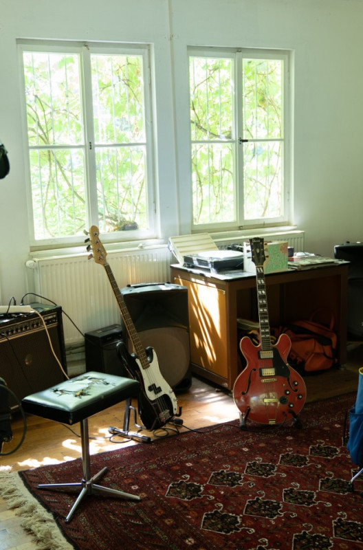 plus74 location country loft countryside germany film photo37