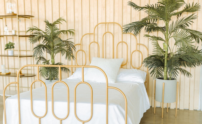 plus74 rose petal skyline loft la location17