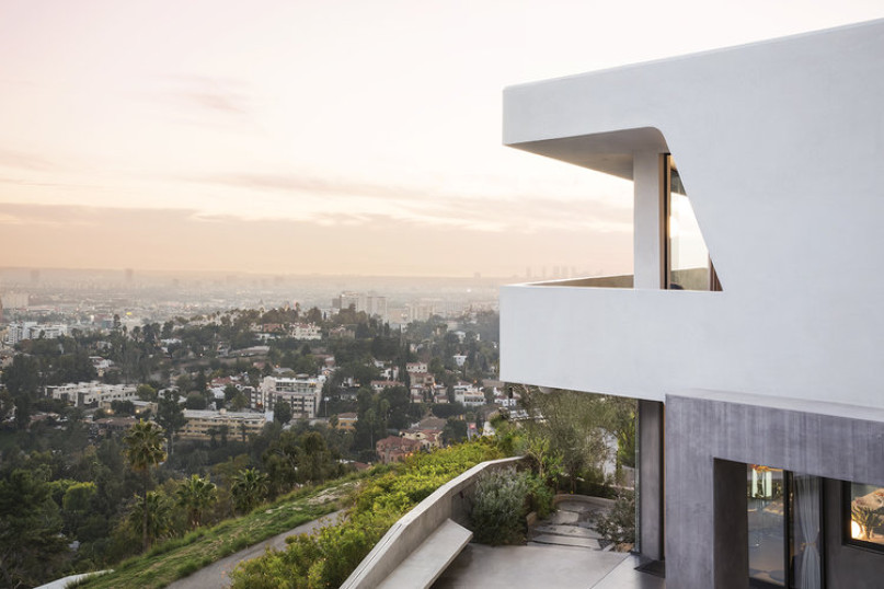 plus74 weiß vila usa la hollywood location31