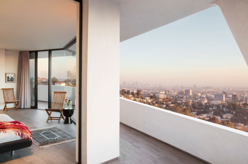 plus74 weiß vila usa la hollywood location44