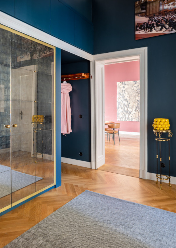 plush 74 kaiser palais 11512 21