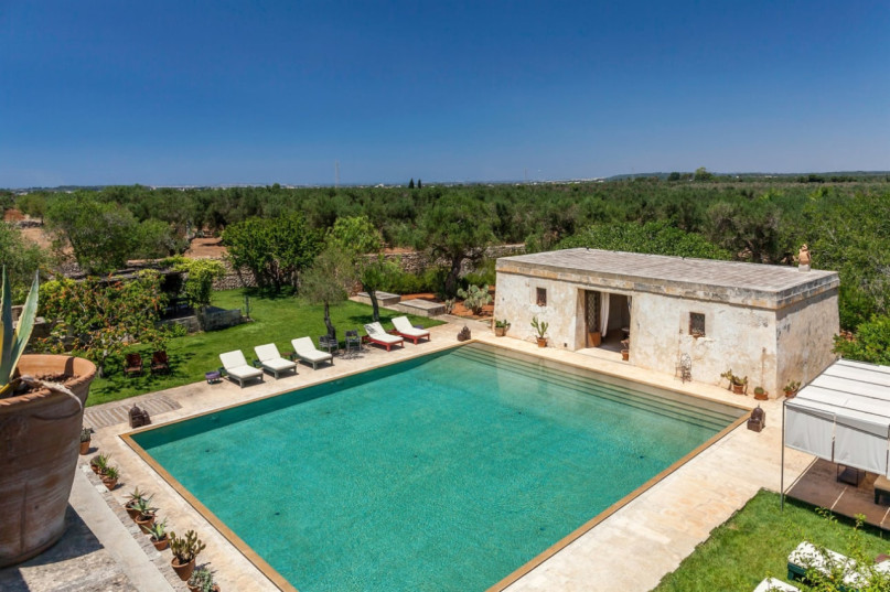 plush74 a cinematic masseria in puglia 16