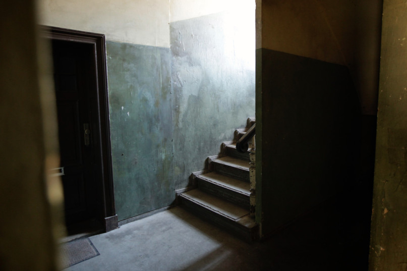 plush74 abandoned staircase 9