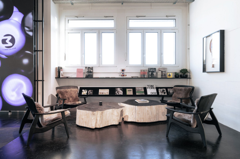 plush74 art gallery studio loft zurich 8