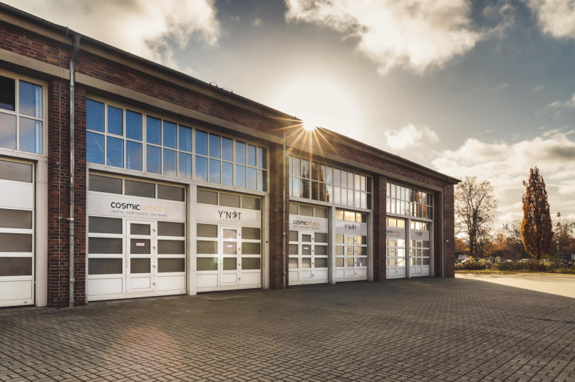 plush74 art loft studio berlin 2