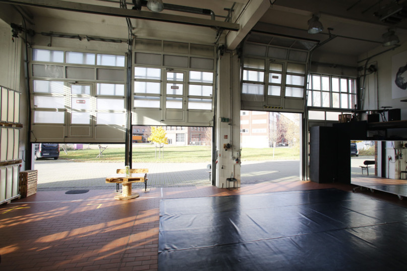 plush74 art loft studio berlin 4