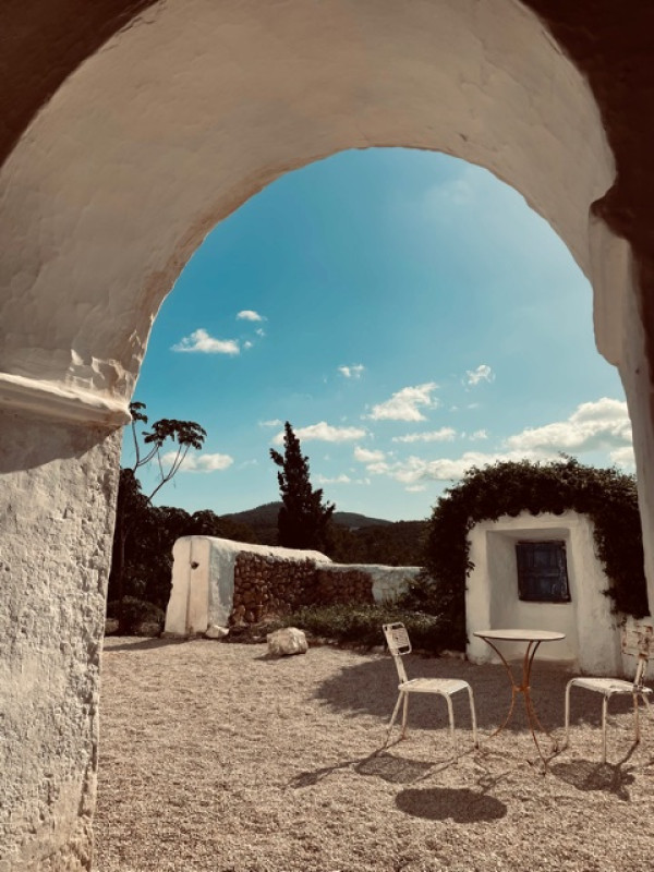 peluche74 artista casale ibiza 3