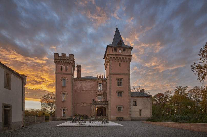 plush74 beautiful pyrenees castle 1(1)