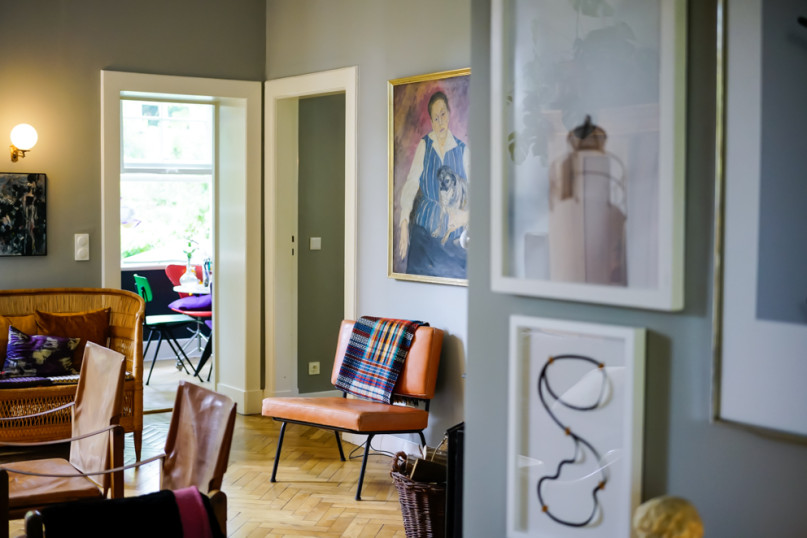 plush74 berlin house historical architecture furniture classics location photo film scout villa garden flowers 34