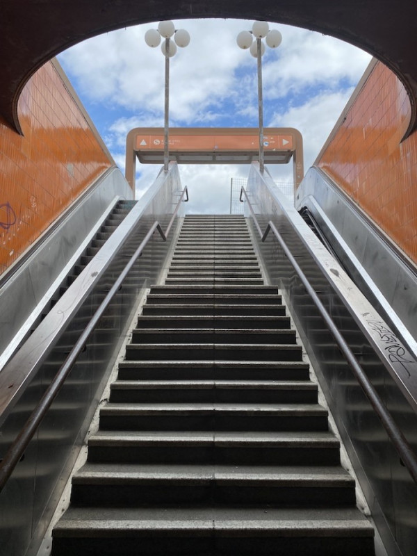 plush74 berlin street scouting modern shoot film photo agency 27