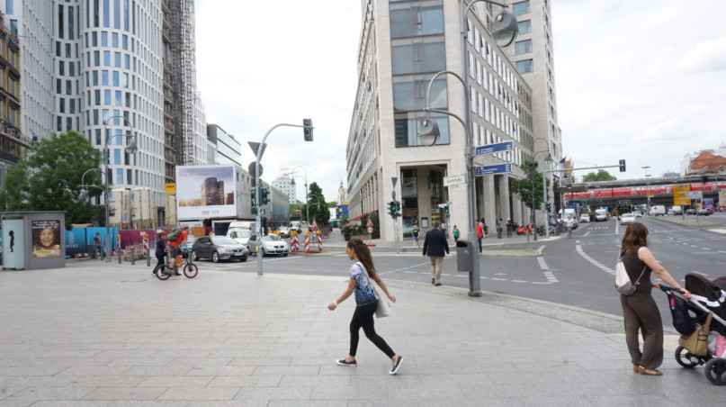 plush74 berlin street scouting modern shoot film photo agency 5