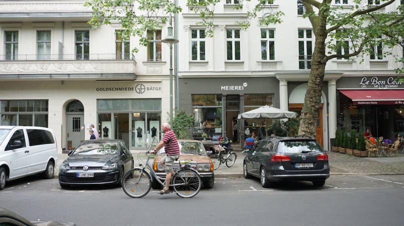 plush74 berlin street scouting modern shoot film photo production 11