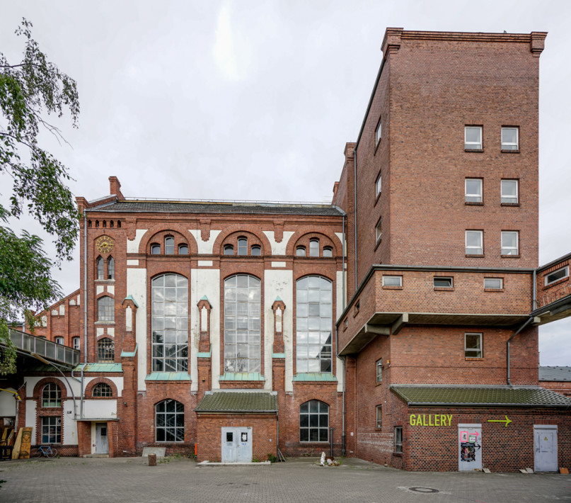peluche74 berlín almacén industrial galería arte localización película foto evento scout 1 (1)