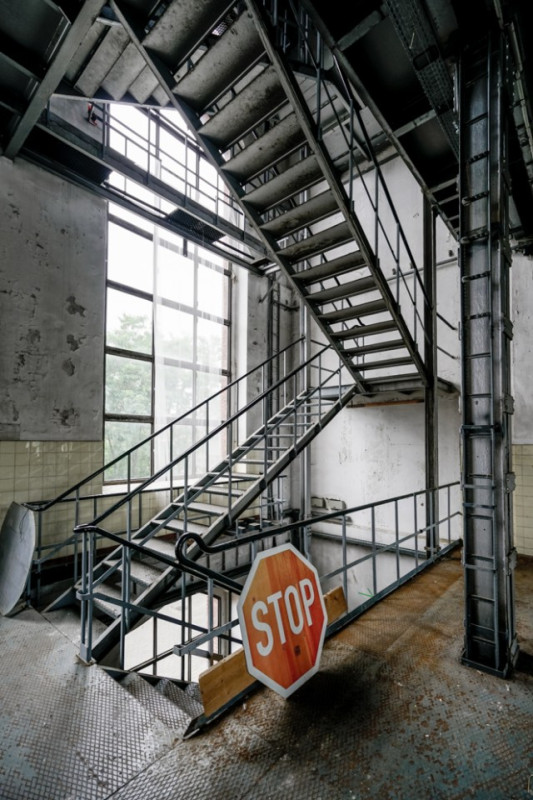 plush74 berlin warehouse industrial gallery art location film photo event scout 43 (1)