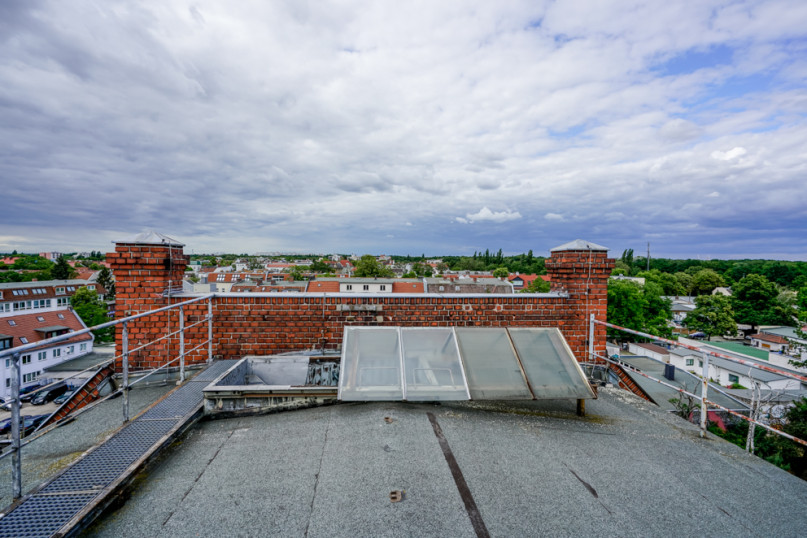 peluche74 berlín almacén industrial galería arte localización película foto evento scout 57 (1)