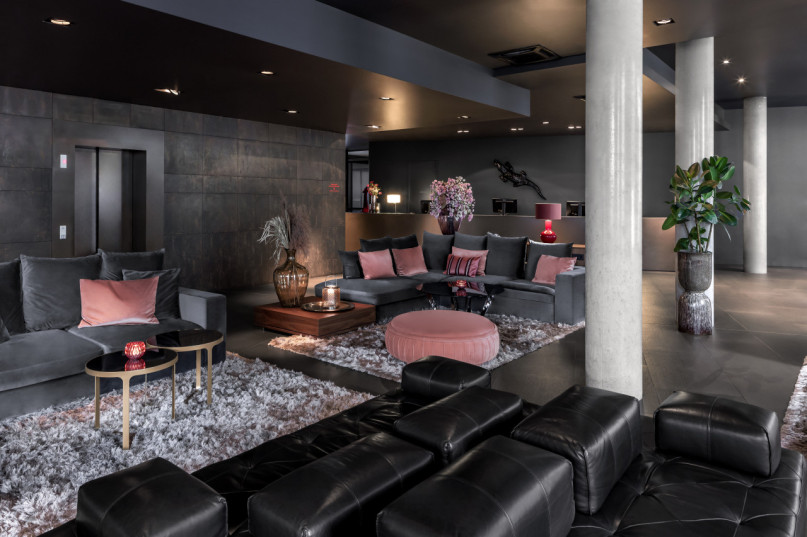 plush74 boutique hotel lobby 2