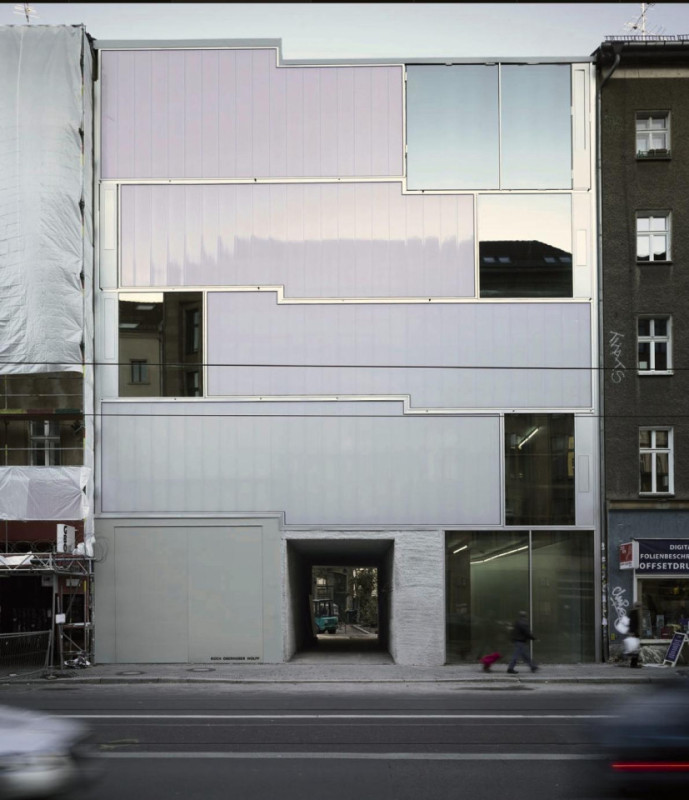 plush74 brutalist health space berlin 9