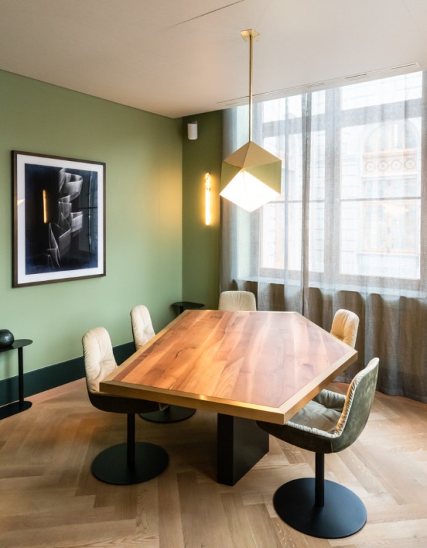 plush74 central pearl 2(1)