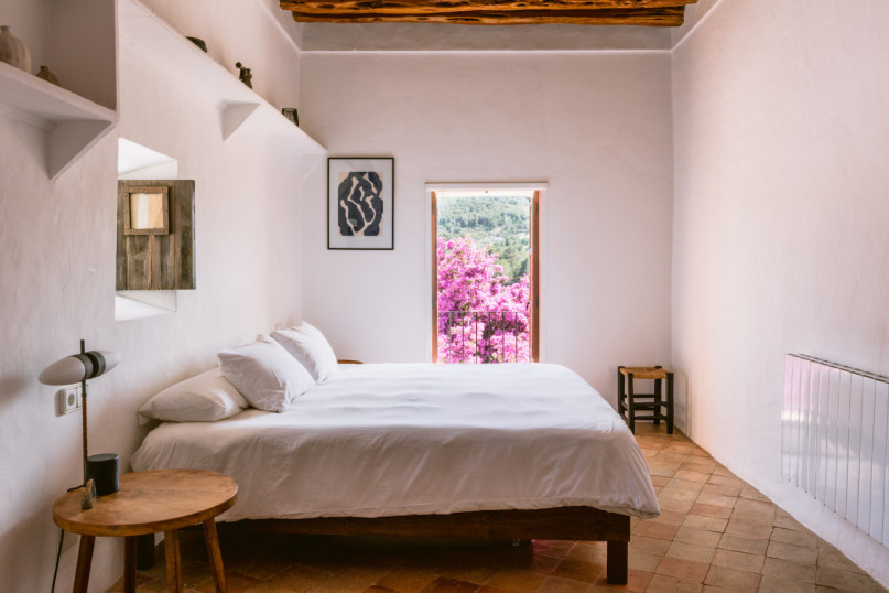 plush74 charming ibiza pool villa 12