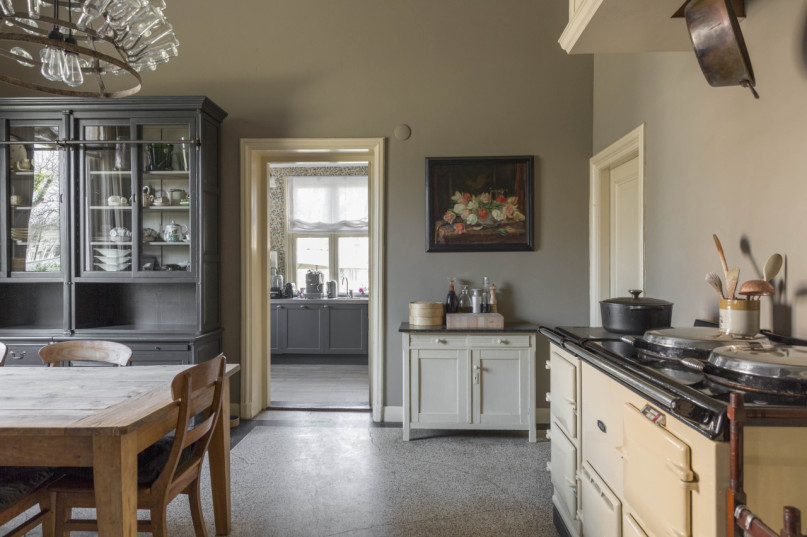 plush74 classic country villa haarlem 34