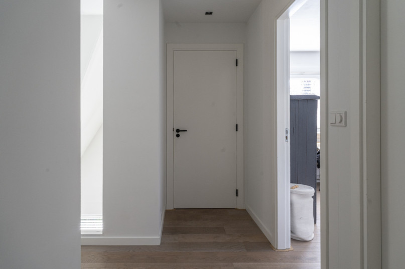 plush74 clean modern villa laren 25