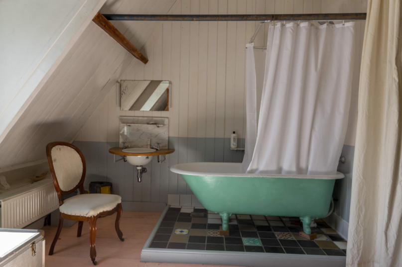 plush74 colorful privat home heelsum 3