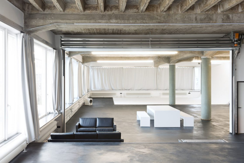 plush74 concrete glass studios 4(1)